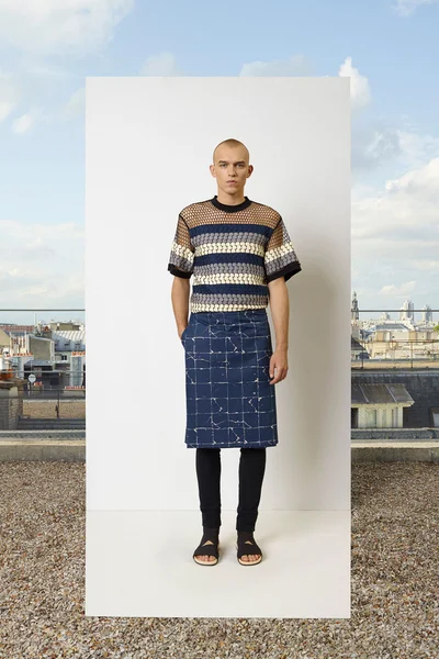 Look 24